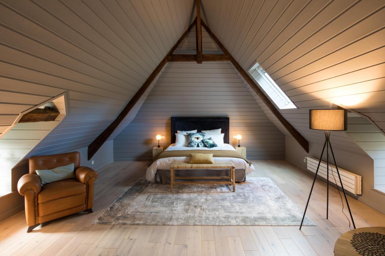 Manoir Du Vau D Arz Gites Et Chambres D Hotes Avec Piscine Malansac Exteriér fotografie